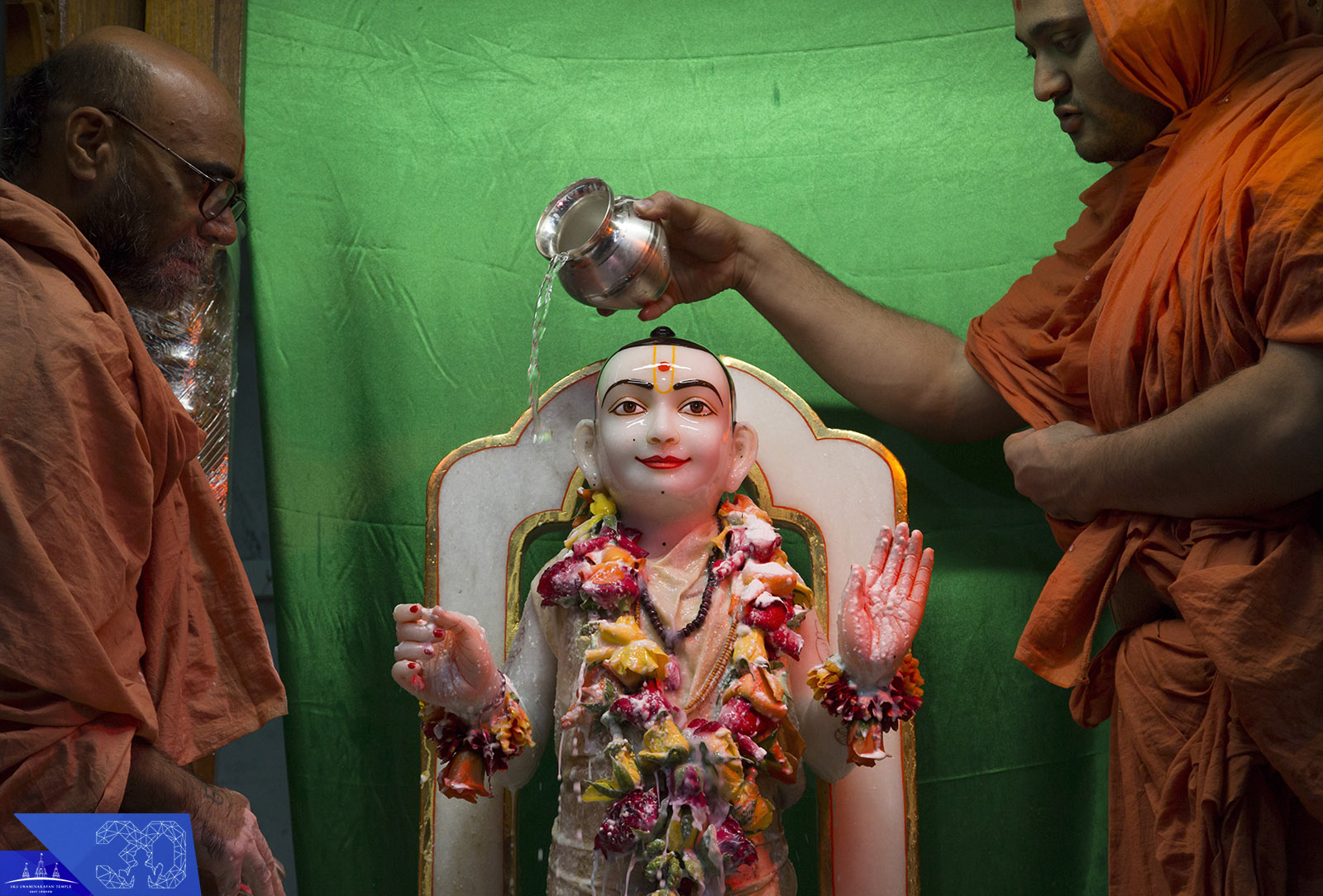 68 copy - ©1987-2017 SKS Swaminarayan Temple East London